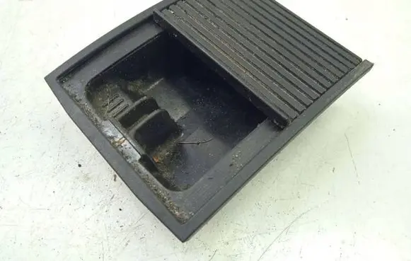 Mercedes-Benz Sprinter W901 W902 W903 W904 Glove box 309810400