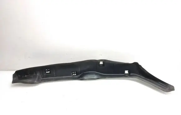 Fender end trim