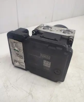 Ford Focus ABS Pump BV612C405 27040839607714 611328002B7