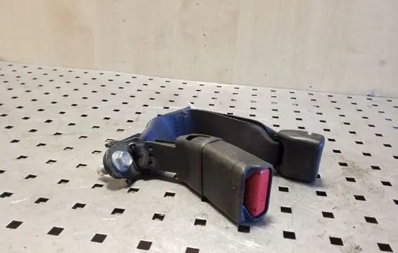 Subaru Outback Rear seatbelt buckle TKAH0ES148