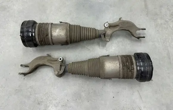 Audi Q7 4M Air suspension front shock absorber 4M0616039BF