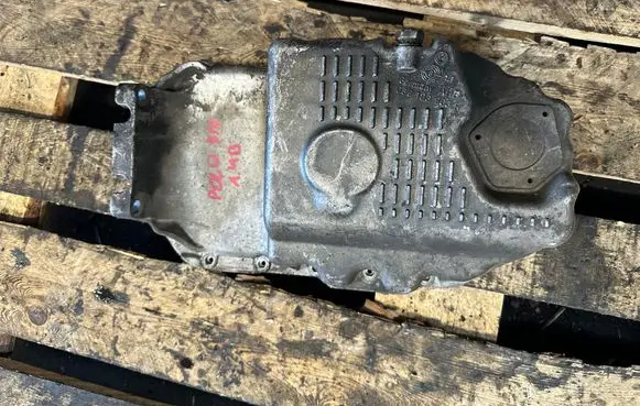Volkswagen Golf IV Oil sump 036103603R