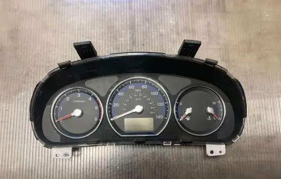 Hyundai Santa Fe Speedometer (instrument cluster) 940112B605 11001449700H