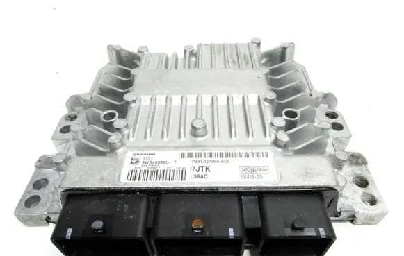 Ford C-MAX II Engine control unit/module 7M5112A650AUK 5WS40582LT BERTO