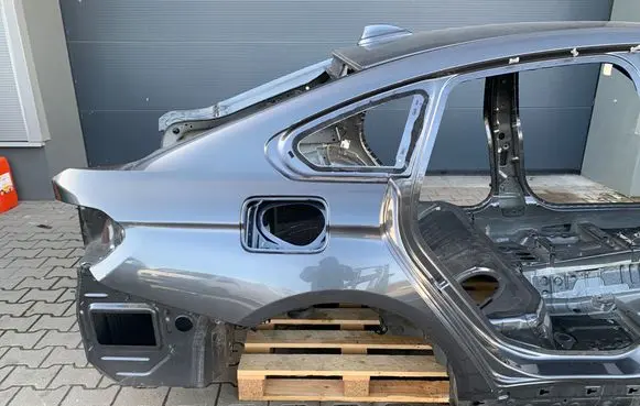 Rear quarter panel
