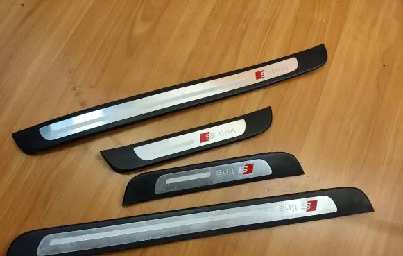 Audi A6 S6 C7 4G Front sill trim cover 4G0853373G