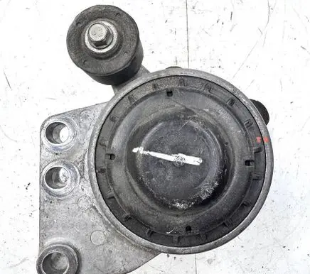 Ford Fusion II Engine mount bracket DG936F012DA