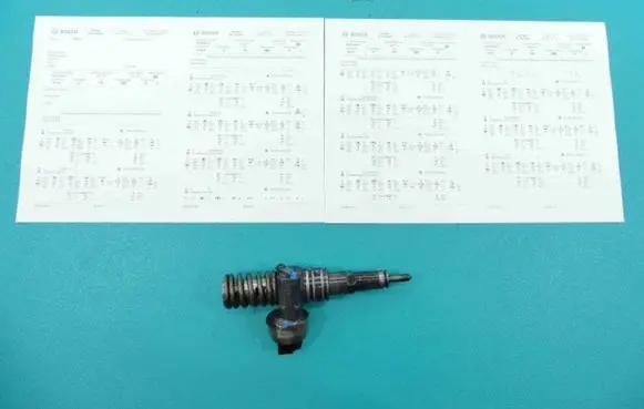 Volkswagen PASSAT B5.5 Fuel injector 0414720214 IMPRK1268070