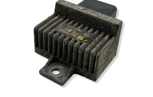 Renault Laguna II Glow plug pre-heat relay 7700115078