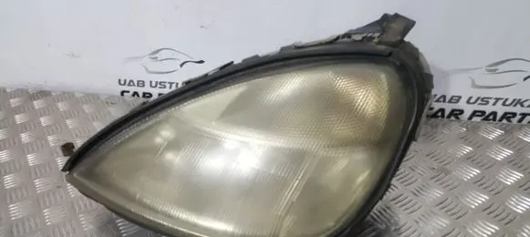 Mercedes-Benz A W168 Headlight/headlamp A1688200161