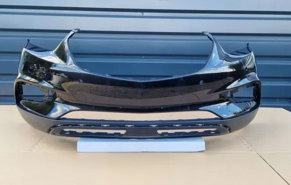 Opel Mokka X Front bumper 42557112
