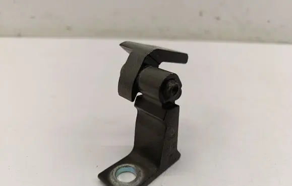 Volkswagen Golf VIII Front door upper hinge