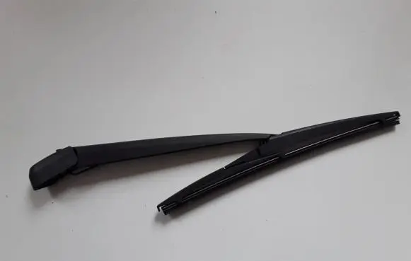 Mazda 6 Rear wiper blade arm PETGF45