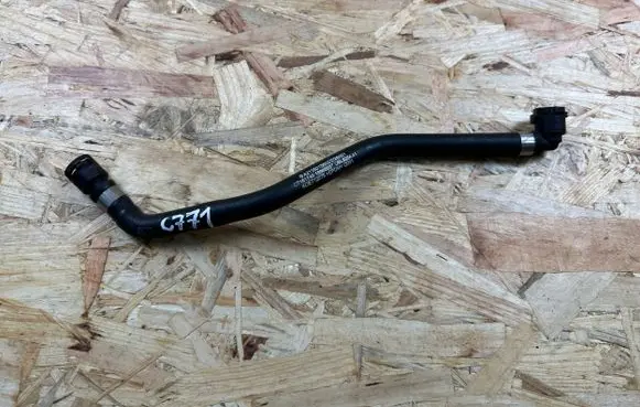 Mercedes-Benz E W213 Engine coolant pipe/hose A2135015602