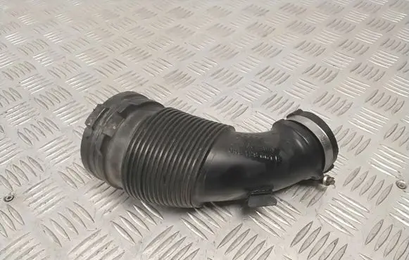Audi A4 S4 B9 Air intake duct part 04L129661B