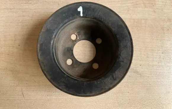 Ford Sierra Water pump pulley 79HF8509AA
