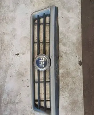 Fiat Ducato Front bumper upper radiator grill L132915801 ST3157