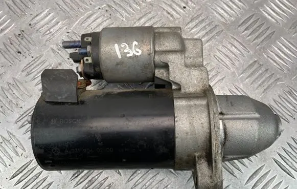 Mercedes-Benz C W204 Starter motor A2719060200 20131119 001147408