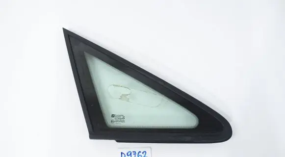 Opel Zafira A Front triangle window/glass 90579340