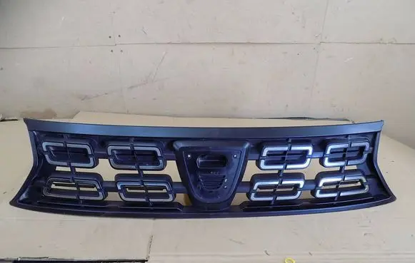 Dacia Duster II Front grill 623103440R