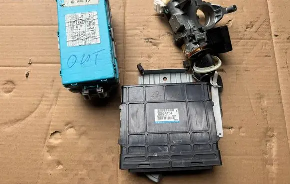 Mitsubishi Outlander Engine control unit/module ECU 1860A154 E6T38982H