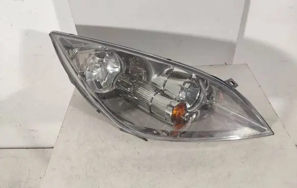 Mitsubishi Colt Headlight/headlamp 0301208212 MR957346