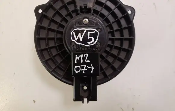 Mazda 2 Heater fan/blower 8727000690