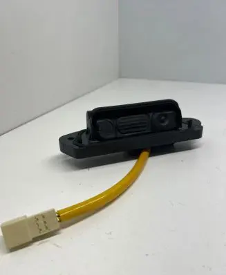 Mitsubishi Outlander Tailgate opening switch 