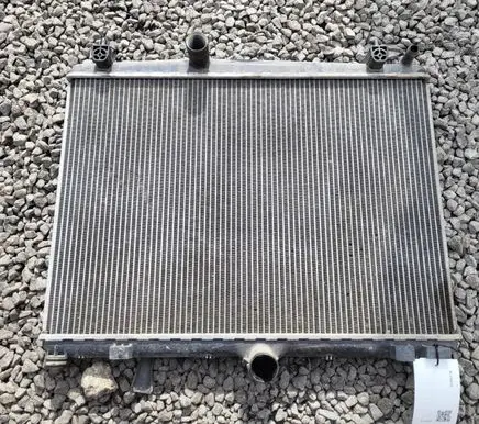 Citroen C5 Coolant radiator 9687359980