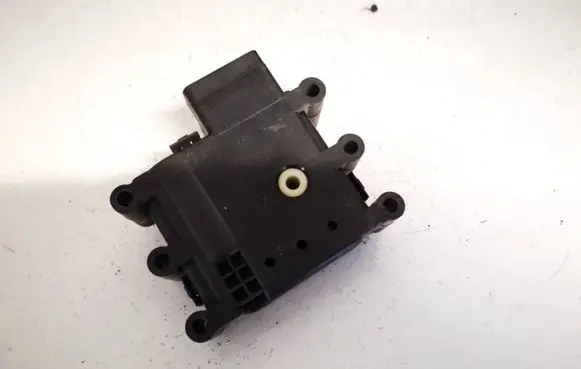 Hyundai Sonata Air flap motor/actuator