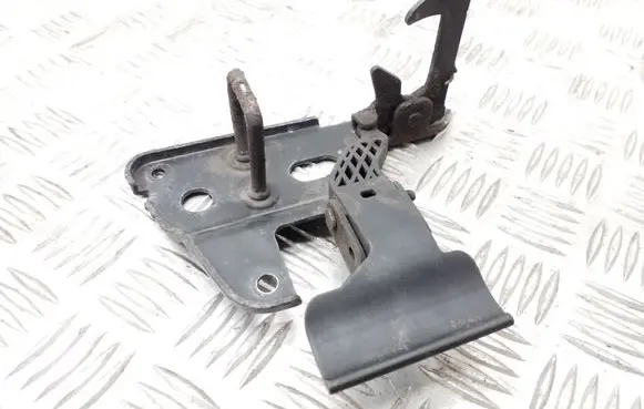 Audi A6 S6 C6 4F Engine bonnet/hood lock/latch loop/hook 4F0823480B
