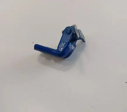 Nissan Leaf II (ZE1) Rear door lower hinge