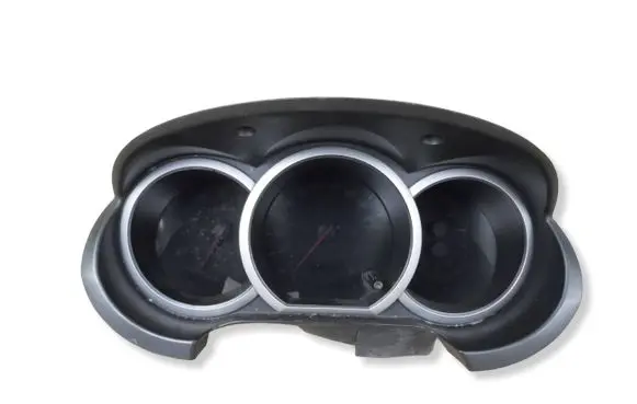 Suzuki Grand Vitara II Speedometer (instrument cluster) 3411067JA 3411067JA0 VP7SUF10849JC