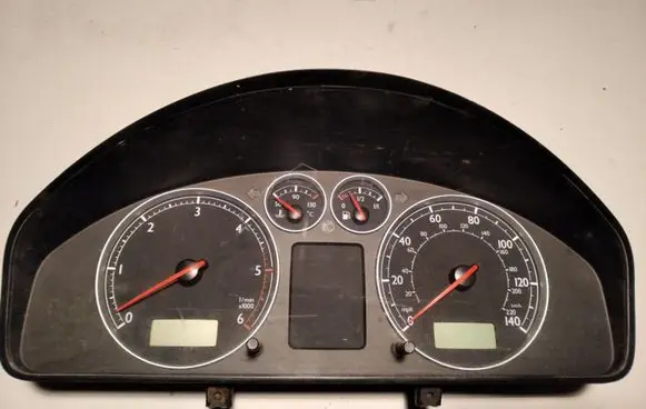 Volkswagen Sharan Speedometer (instrument cluster) 7M3920900C