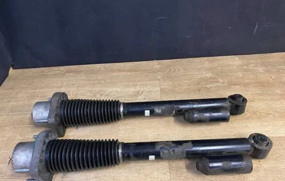 Land Rover Range Rover L405 Rear shock absorber/damper