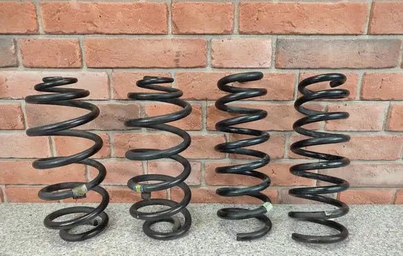BMW X6 E71 Front coil spring 6852109 6783007