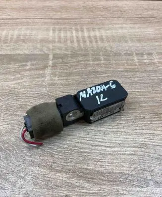Mazda 6 Airbag deployment crash/impact sensor GJ6A57KC0