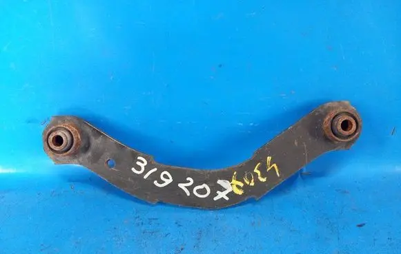 Mitsubishi Outlander Rear upper control arm/wishbone MN184100