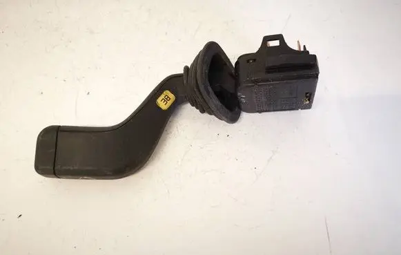 Opel Astra G Wiper control stalk 90124931