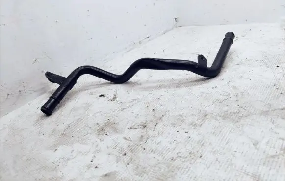 Volkswagen Touran I Engine coolant pipe/hose 03G121151A