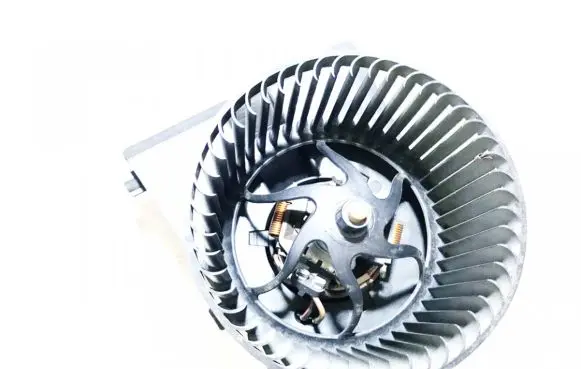 Audi TT Mk1 Heater fan/blower 1j2819021c f667327b