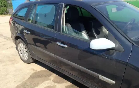 Renault Laguna II Door (2 Door Coupe) brak