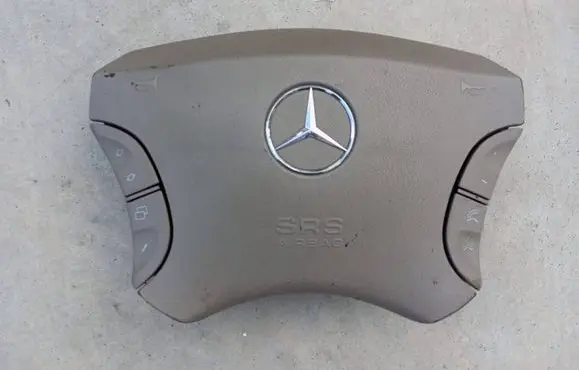 Mercedes-Benz S W220 Steering wheel airbag A2208208010 2208208010