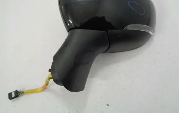 Renault Captur Front door electric wing mirror TEGNE