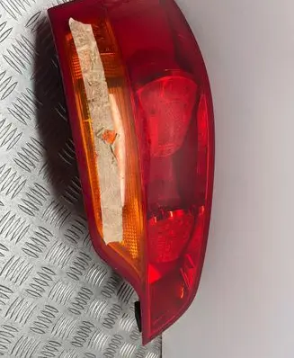 Audi Q7 4L Rear/tail lights 4L0945093 027330102