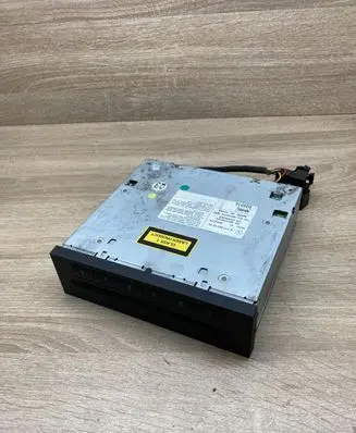 Mercedes-Benz E W211 CD/DVD changer A2118275542