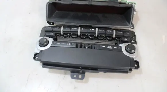 Mitsubishi Lancer X Head unit multimedia control 