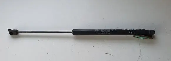 KIA Sorento Tailgate/trunk strut/damper 817802P000