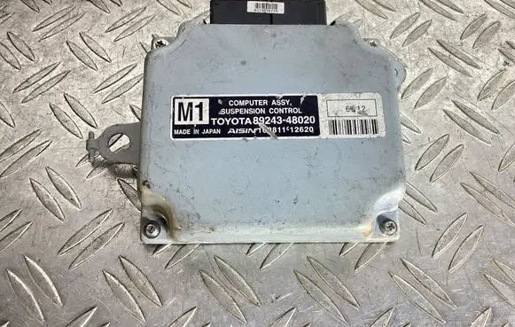 Lexus RX 450H Suspension control unit/module 8924348020 16281112610
