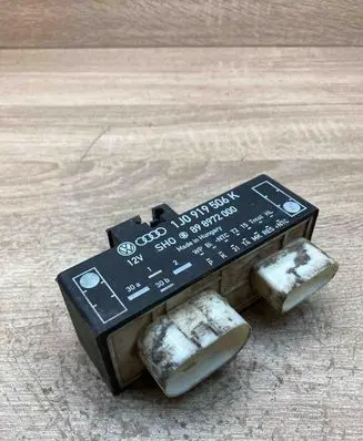 Volkswagen Golf IV Coolant fan relay 1J0919506K 898972000